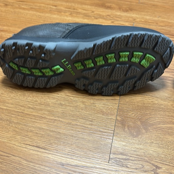 L. L. Bean Storm Chaser Slip on Snow Boots Black - Picture 5 of 7